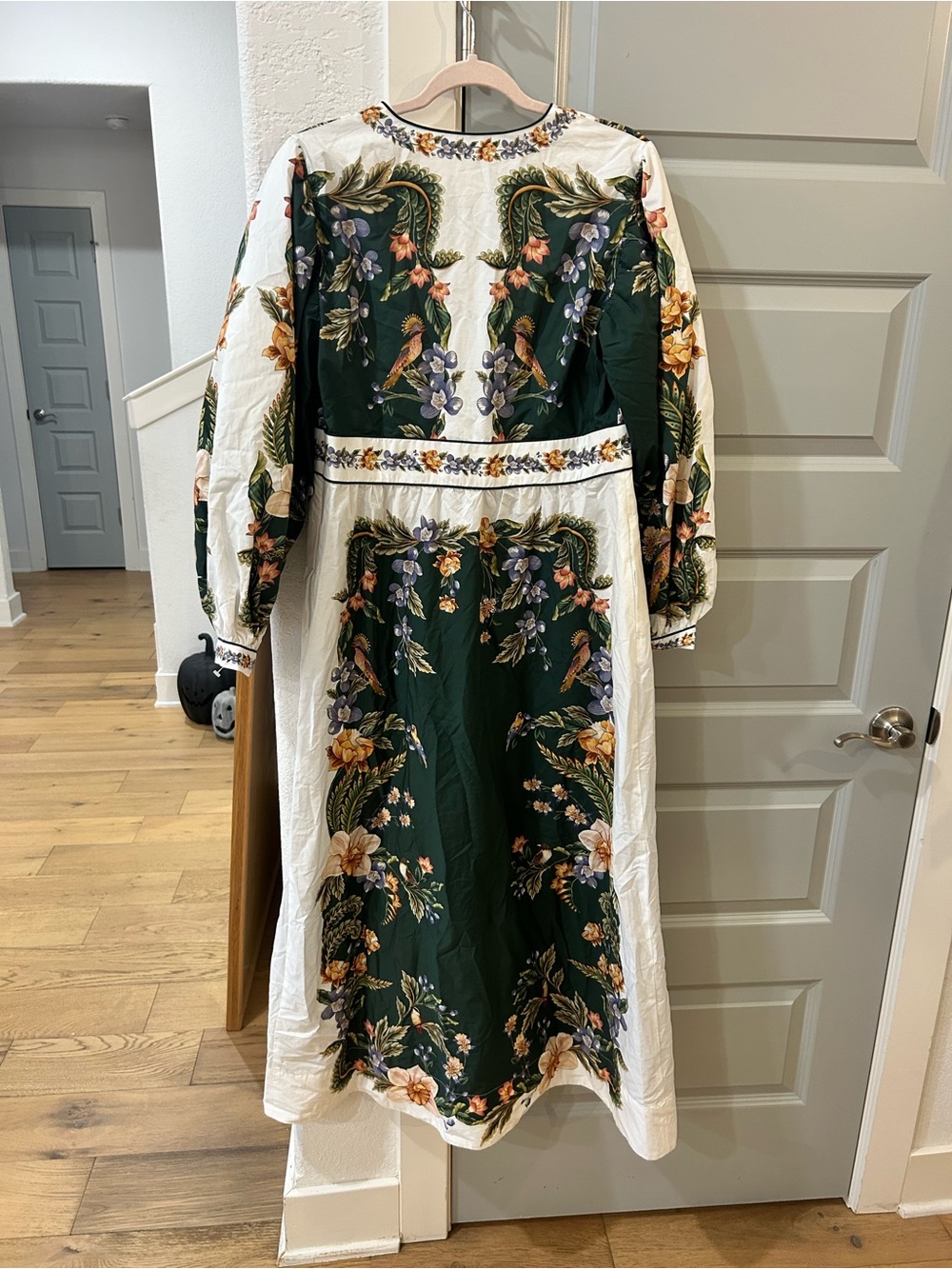 NWT Farm Rio Green Floral Nature V Neck Buttoned Maxi Dress - Picture 11 of 11